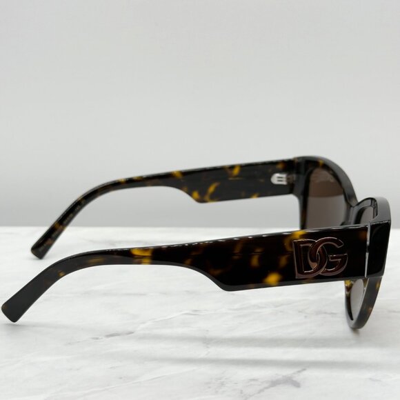 Dolce & Gabbana Womens Tortoise Shell Cat Eye Sunglasses With Case - Picture 6 of 10